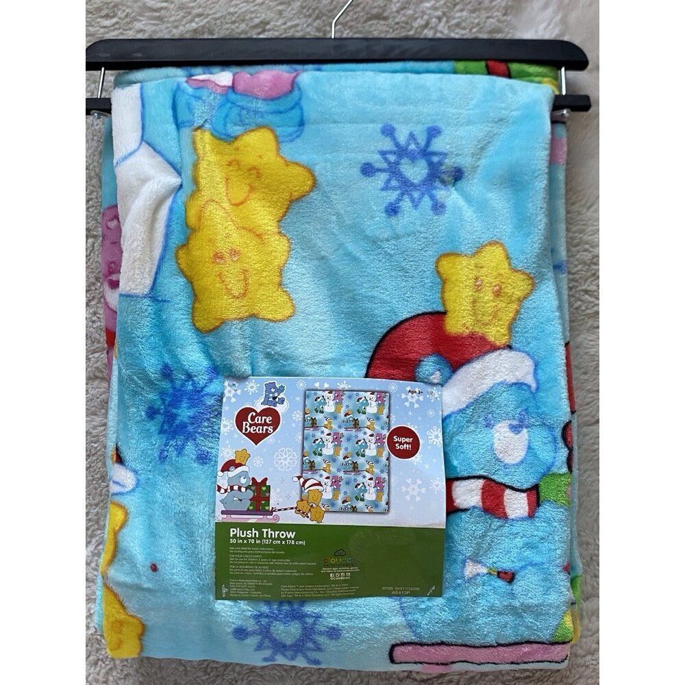 Care Bears Christmas Blanket Throw BLUE 50 X 70” Snowman Holiday Sled‎ Viral NEW - Picture 8 of 16